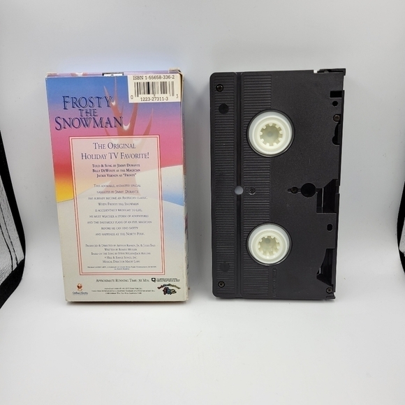 Holiday Favorites VHS Media Bundle - set of 3 - Picture 9 of 10